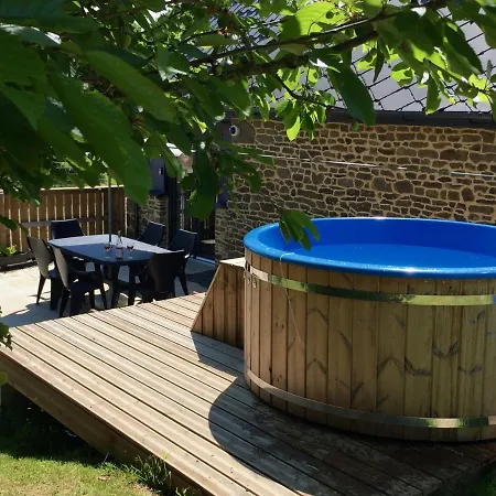 Mousandiere Holiday home *